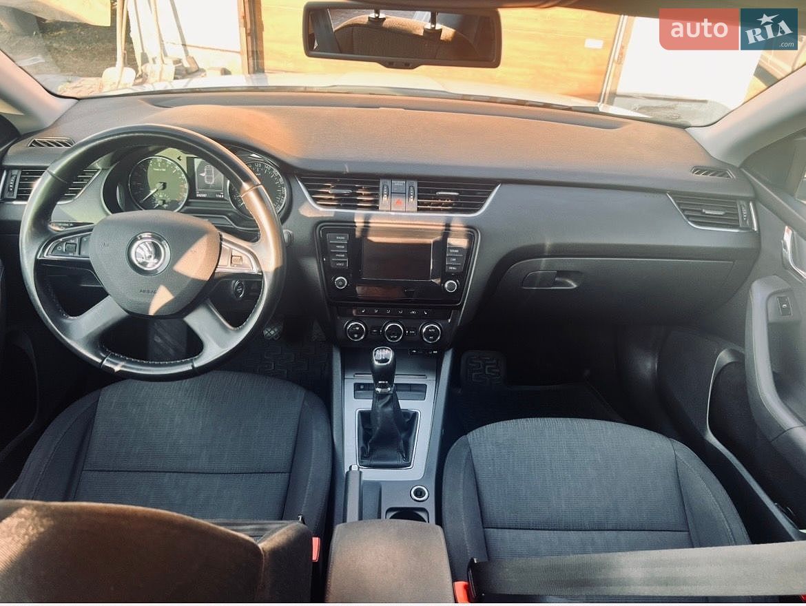 Skoda Octavia 2014 VIN TMBAG7NE3F0023360 фото оголошення 10 з 18