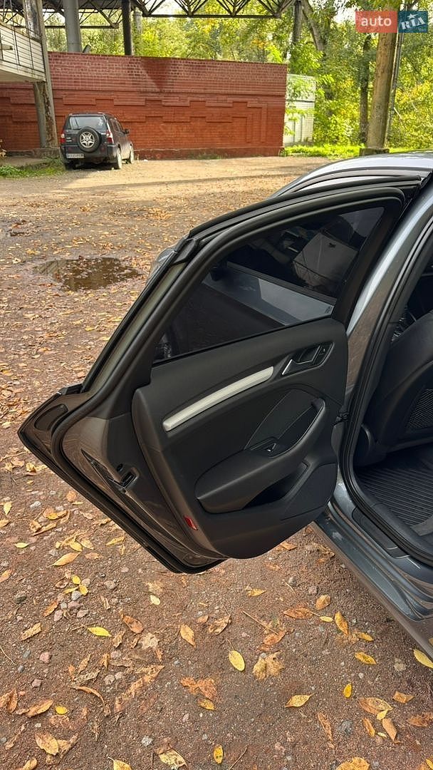 Audi A3 2015 VIN WAUBFGFF7F1140168 фото оголошення 12 з 24
