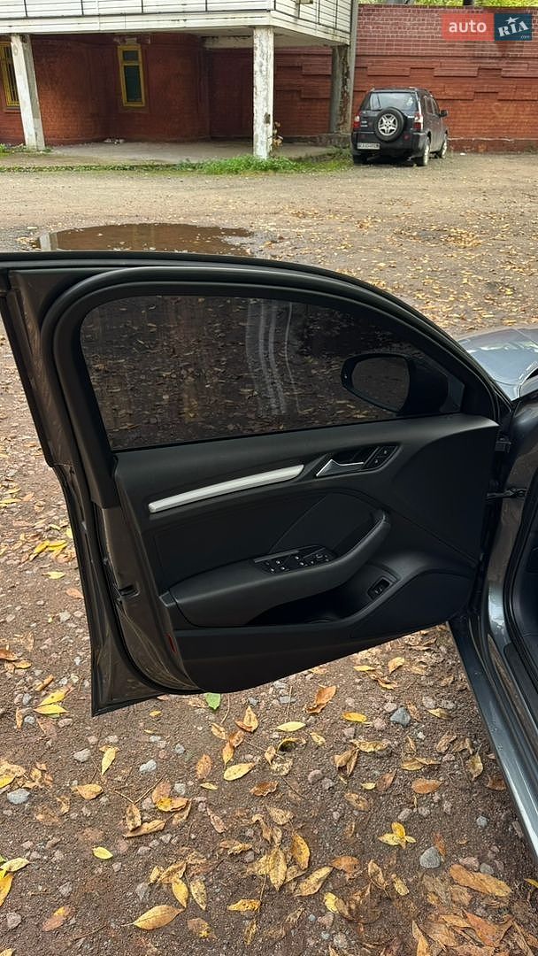 Audi A3 2015 VIN WAUBFGFF7F1140168 фото оголошення 14 з 24