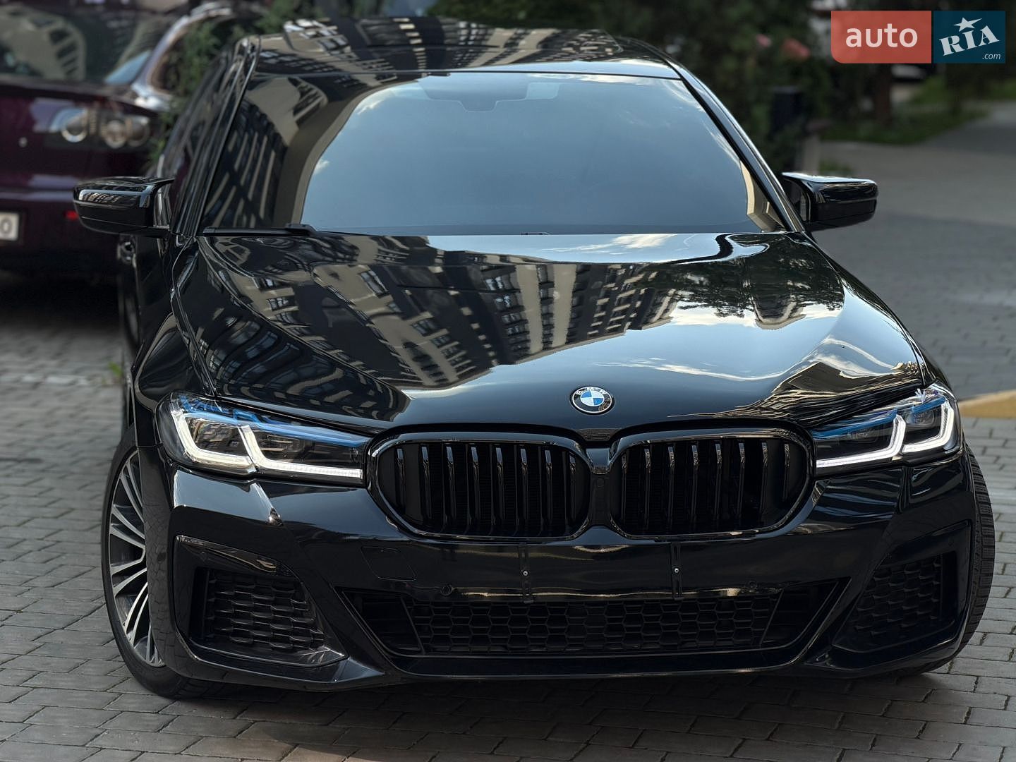 BMW 5 Series 2017 VIN WBAJA7C38HG905392 фото оголошення 41 з 101