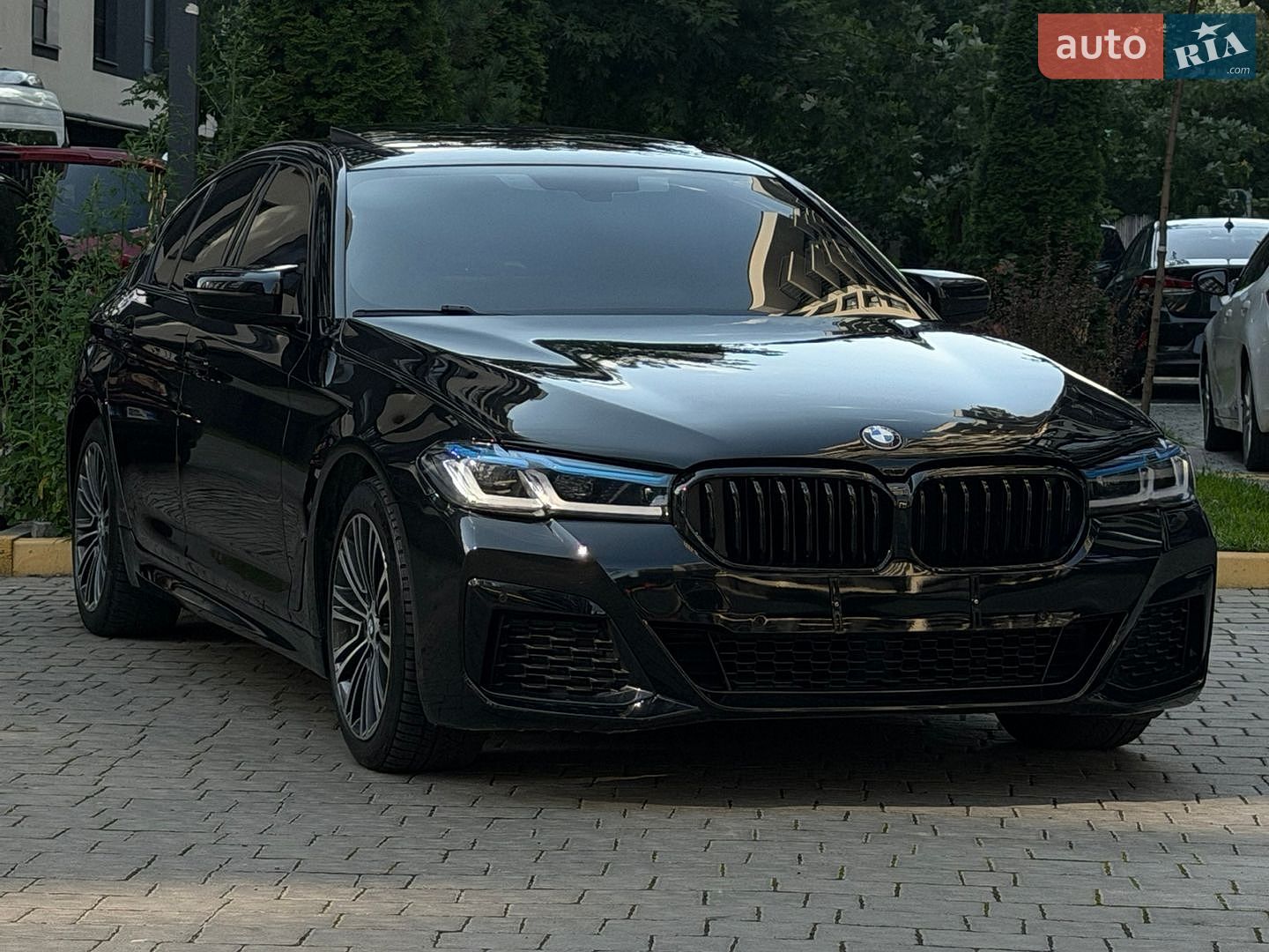 BMW 5 Series 2017 VIN WBAJA7C38HG905392 фото оголошення 47 з 101