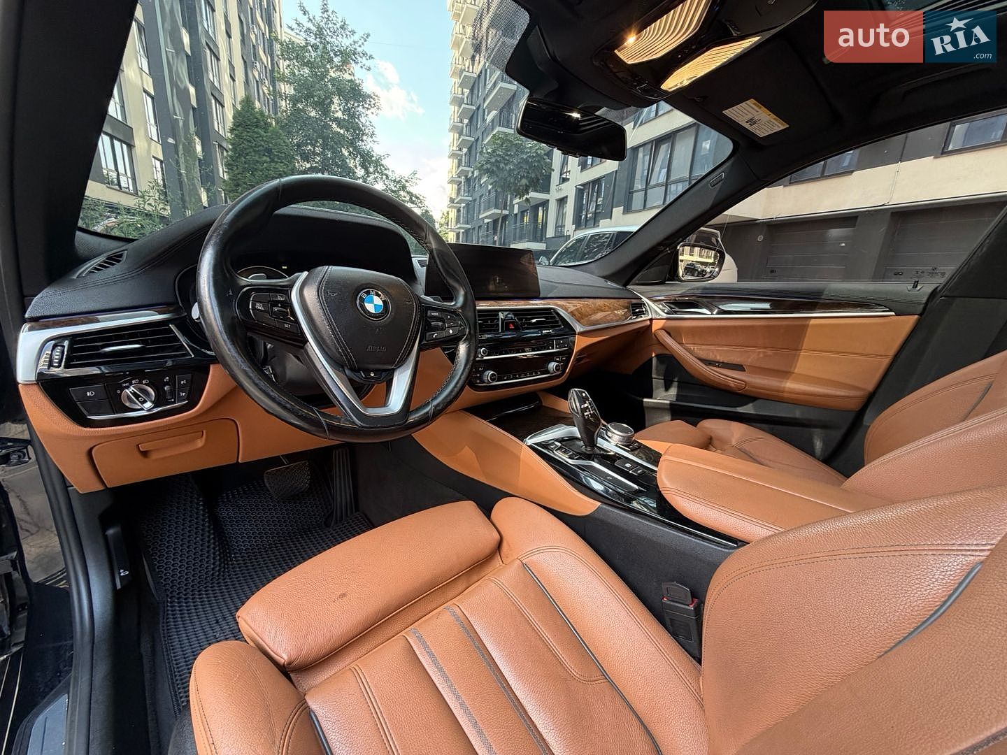BMW 5 Series 2017 VIN WBAJA7C38HG905392 фото оголошення 85 з 101