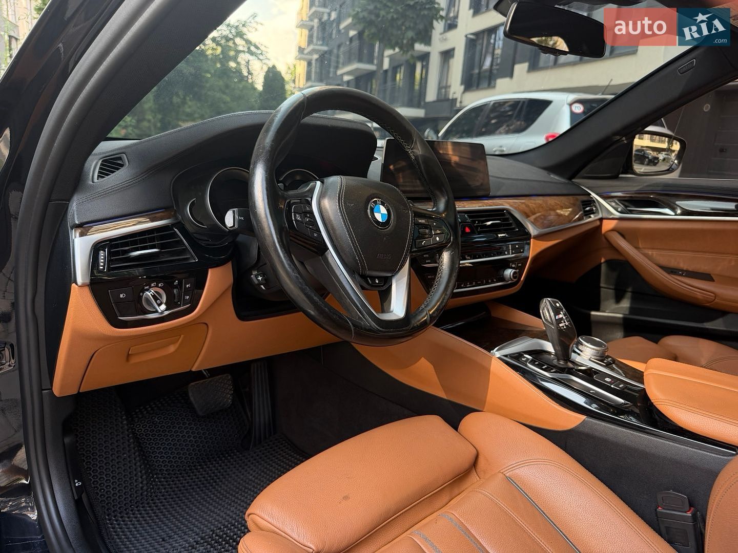 BMW 5 Series 2017 VIN WBAJA7C38HG905392 фото оголошення 81 з 101