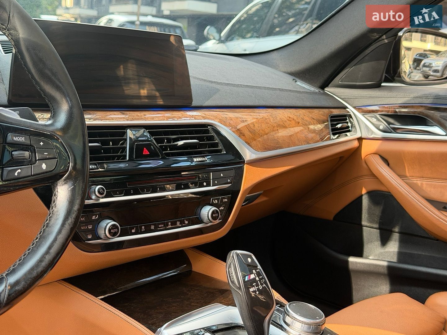 BMW 5 Series 2017 VIN WBAJA7C38HG905392 фото оголошення 86 з 101