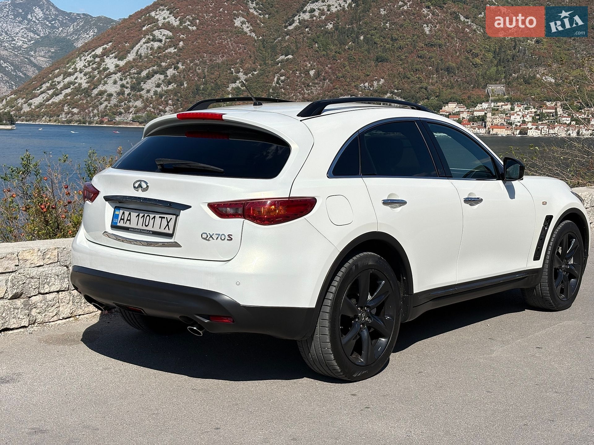 Infiniti QX70 2015 VIN JN1TDNS51U0572089 фото оголошення 7 з 40