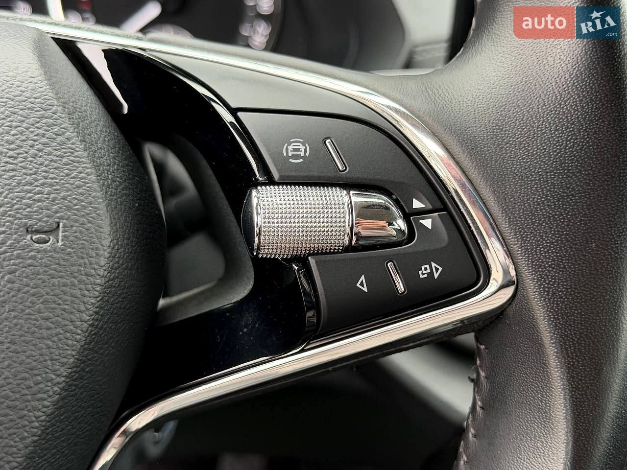 Skoda Octavia 2021 VIN TMBJC4NX4MY137684 фото оголошення 37 з 77