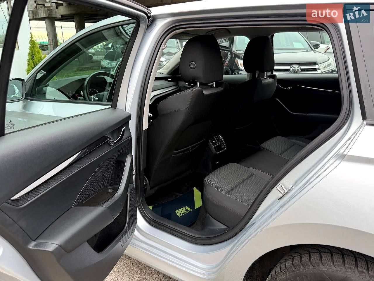 Skoda Octavia 2021 VIN TMBJC4NX4MY137684 фото оголошення 48 з 77