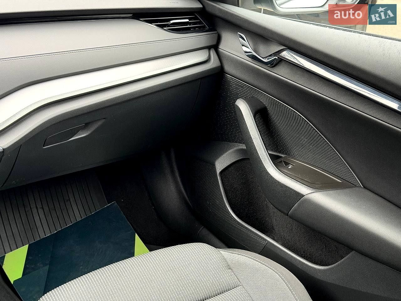 Skoda Octavia 2021 VIN TMBJC4NX4MY137684 фото оголошення 56 з 77