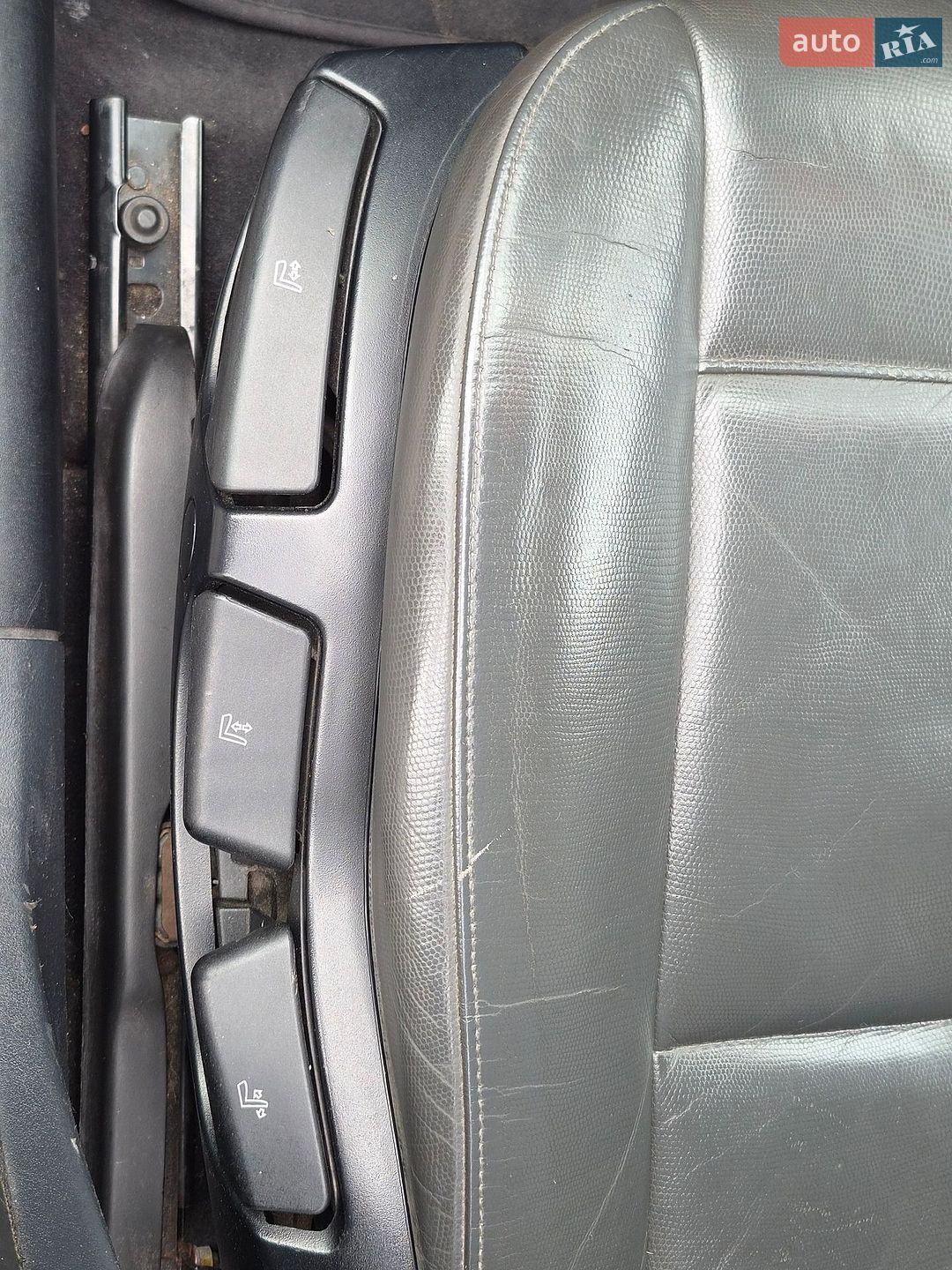 BMW 3 Series 2003 VIN WBAAP710X0PJ57269 фото оголошення 19 з 25