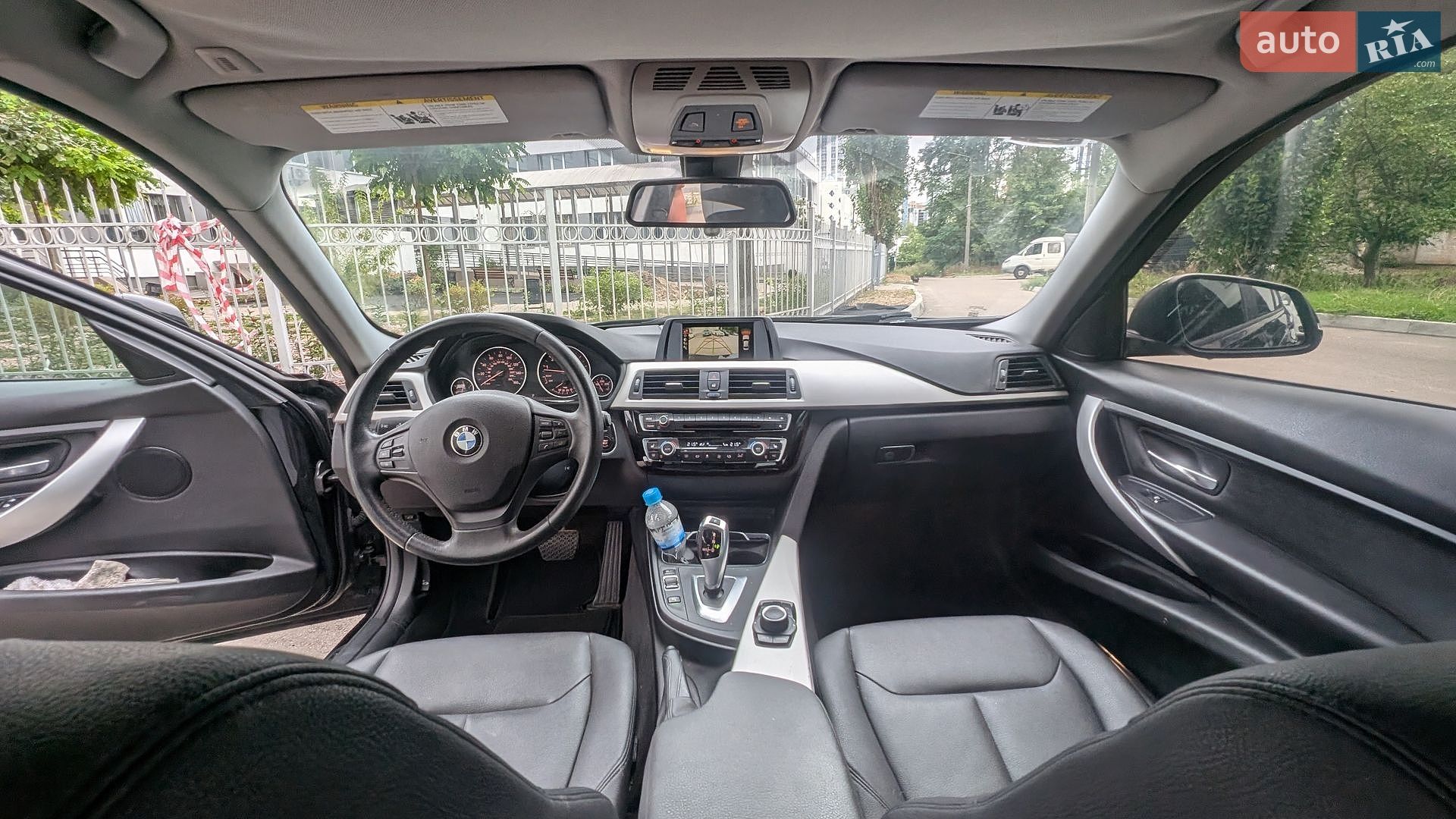BMW 3 Series 2016 VIN WBA8A9C56HK620277 фото оголошення 14 з 18