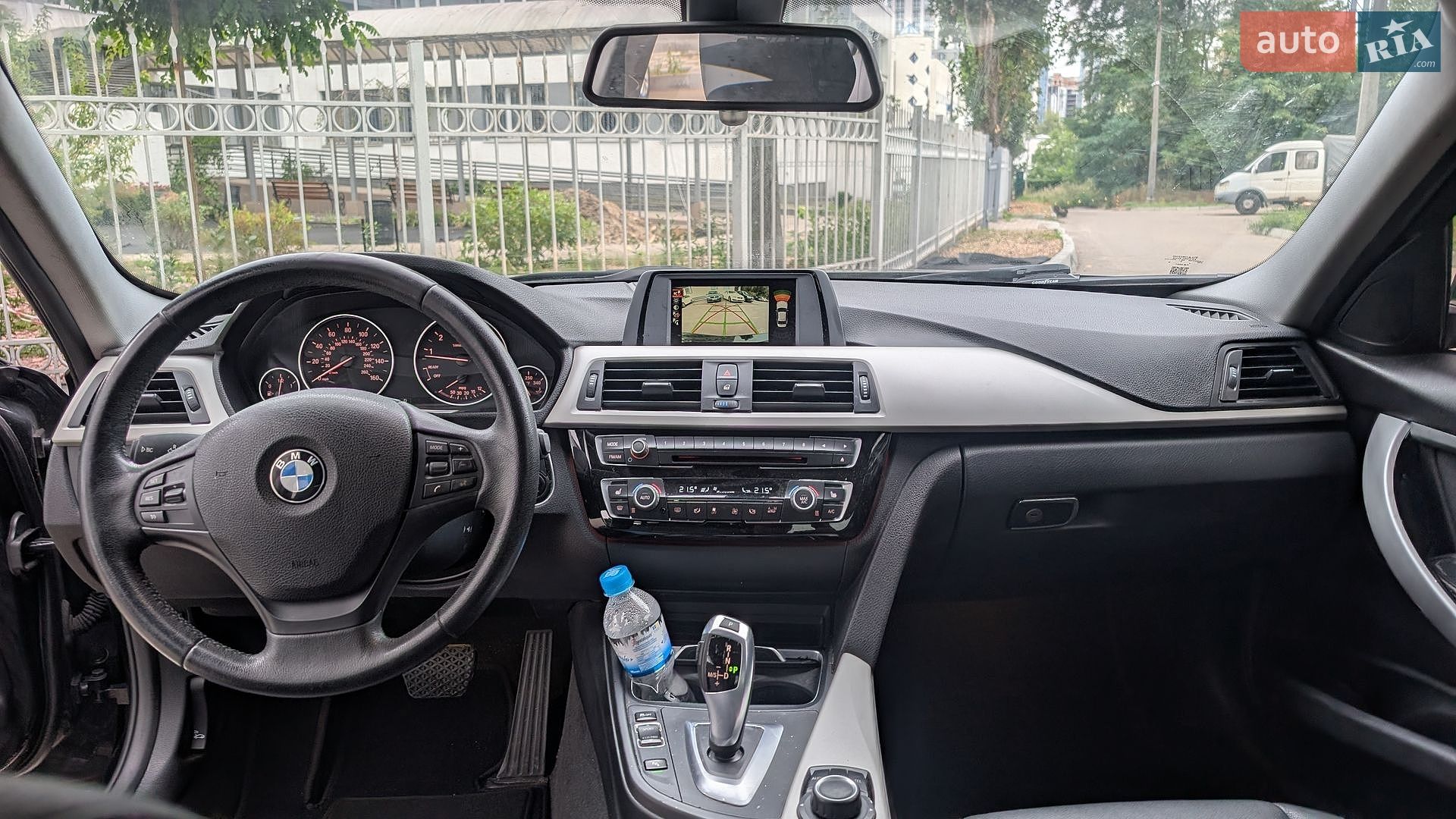 BMW 3 Series 2016 VIN WBA8A9C56HK620277 фото оголошення 15 з 18