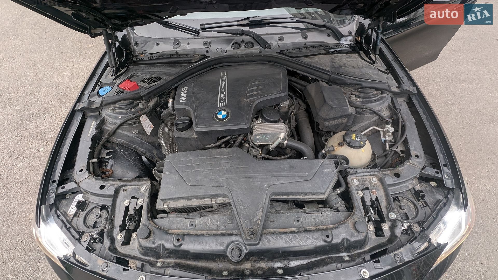 BMW 3 Series 2016 VIN WBA8A9C56HK620277 фото оголошення 18 з 18