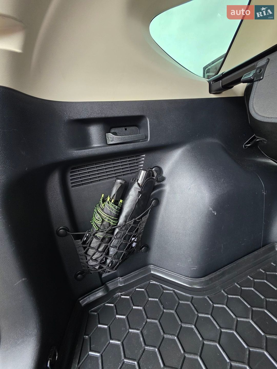 Honda CR-V 2014 VIN SHSRE6740EU209369 фото оголошення 22 з 86