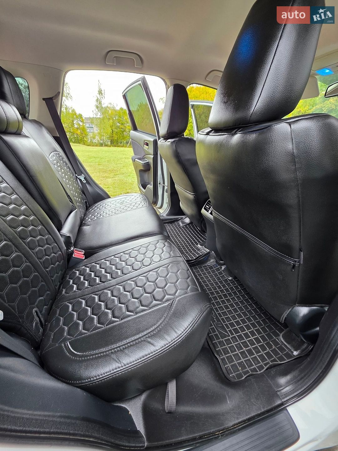 Honda CR-V 2014 VIN SHSRE6740EU209369 фото оголошення 31 з 86