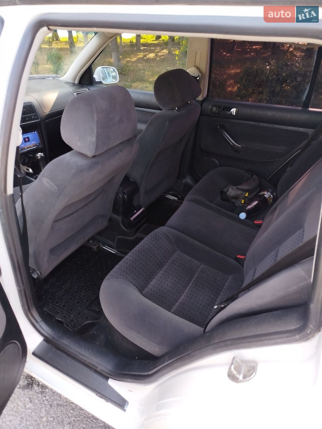 VOLKSWAGEN GOLF 2000 VIN WVWZZZ1JZYW708397 фото оголошення 9 з 10