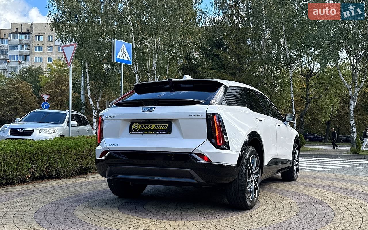 Cadillac Optiq 2025 VIN 3GYK3EMR0SS166188 фото оголошення 7 з 44