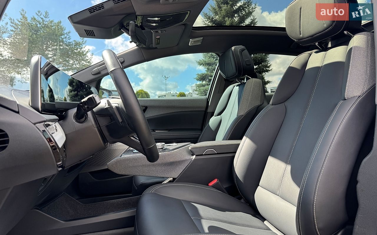 Cadillac Optiq 2025 VIN 3GYK3EMR0SS166188 фото оголошення 9 з 44