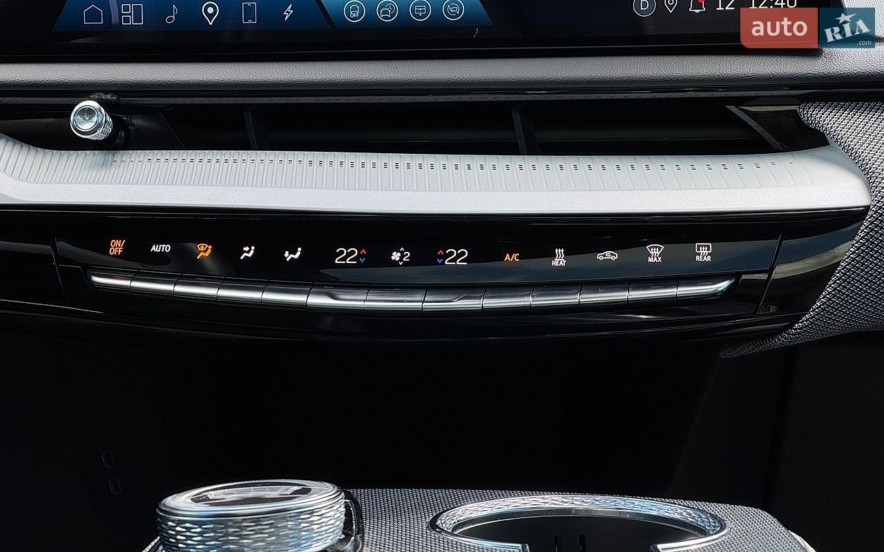 Cadillac Optiq 2025 VIN 3GYK3EMR0SS166188 фото оголошення 24 з 44