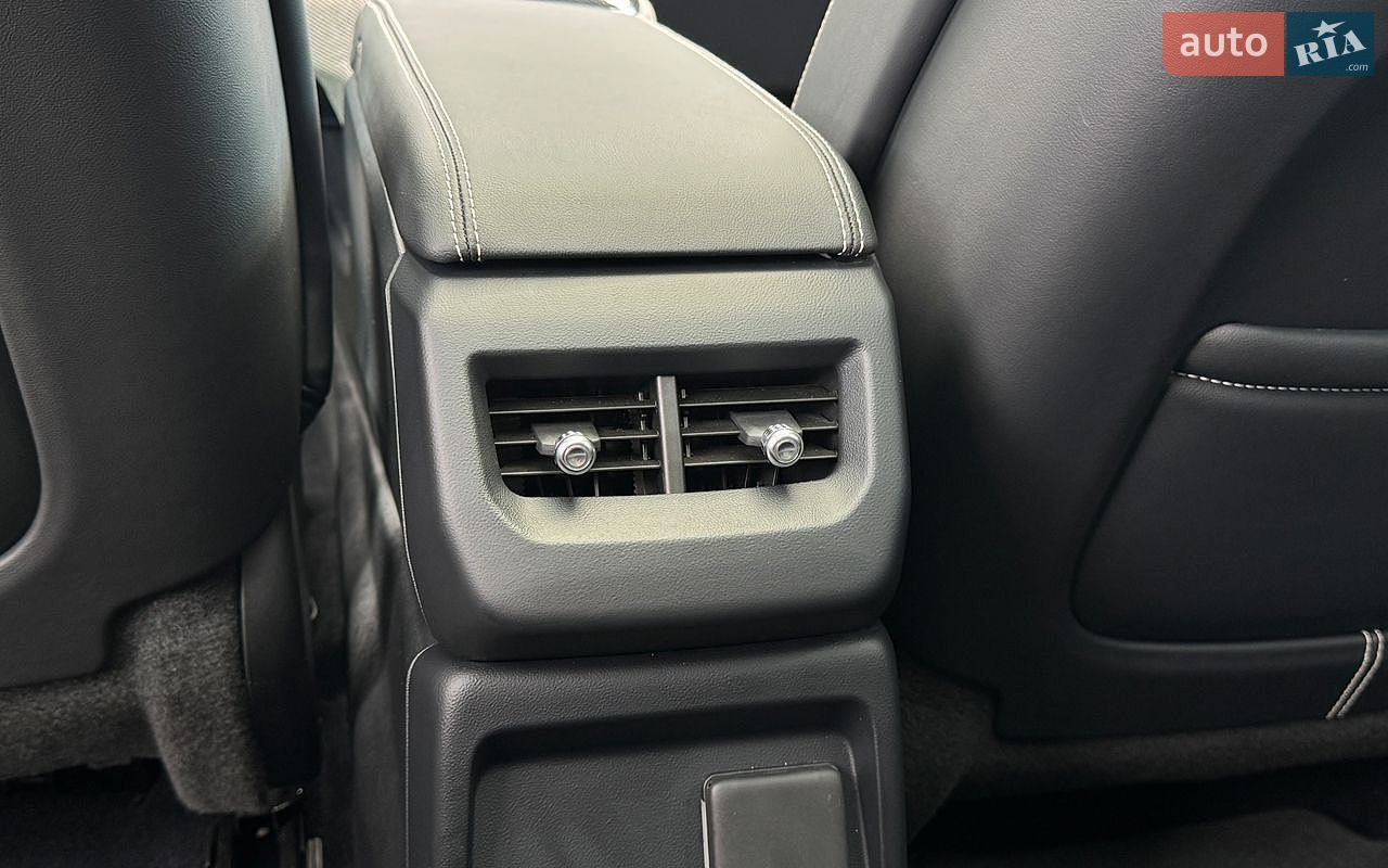 Cadillac Optiq 2025 VIN 3GYK3EMR0SS166188 фото оголошення 34 з 44
