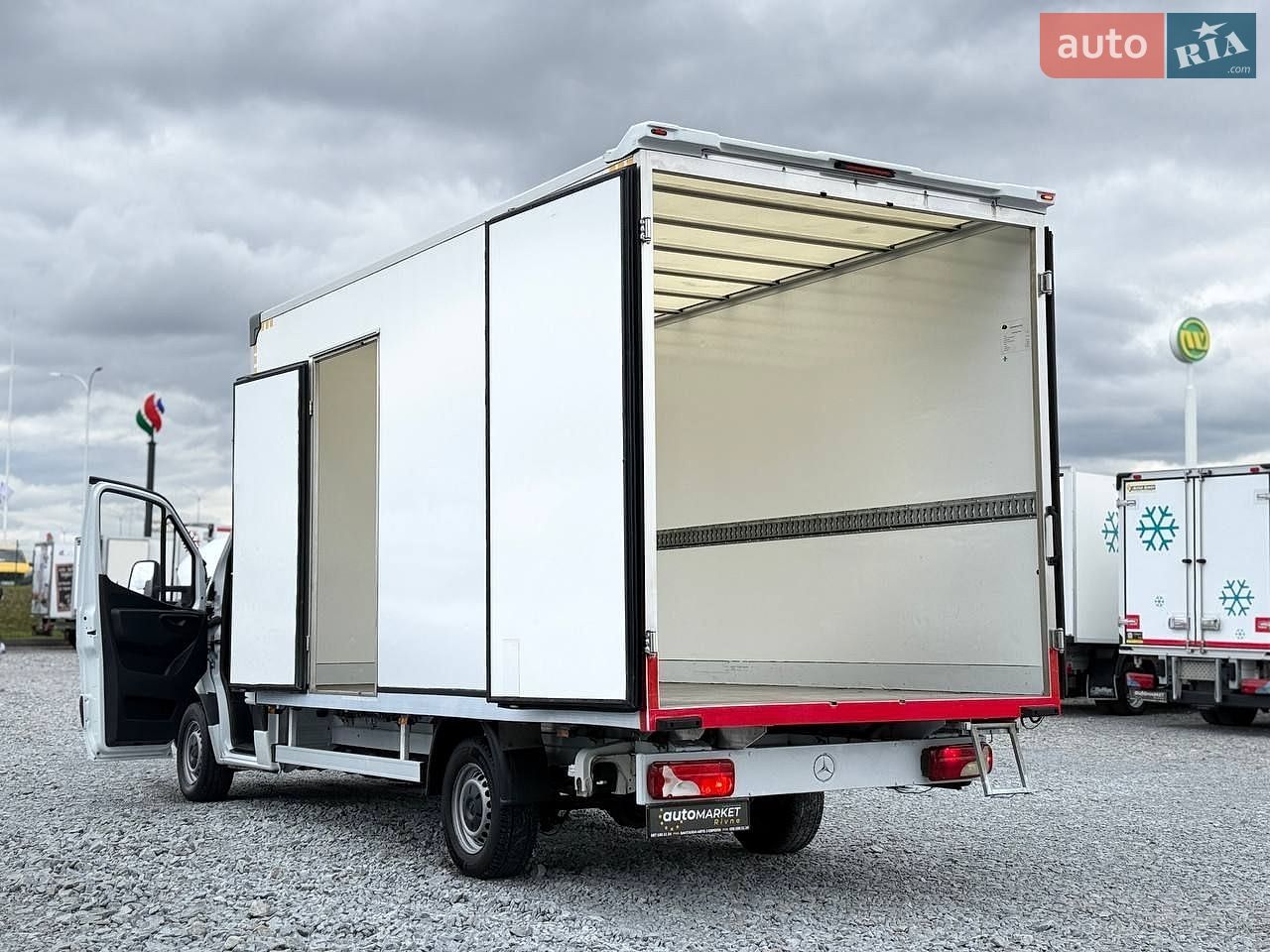 Mercedes-Benz Sprinter 2022 VIN W1V9071351N171293 фото оголошення 33 з 41