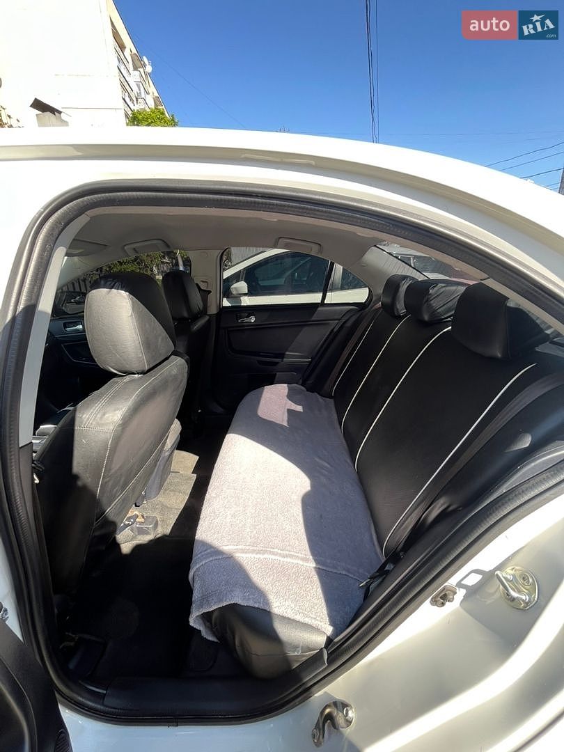 Mitsubishi Lancer 2016 VIN JA32U2FU4HU006745 фото оголошення 9 з 12