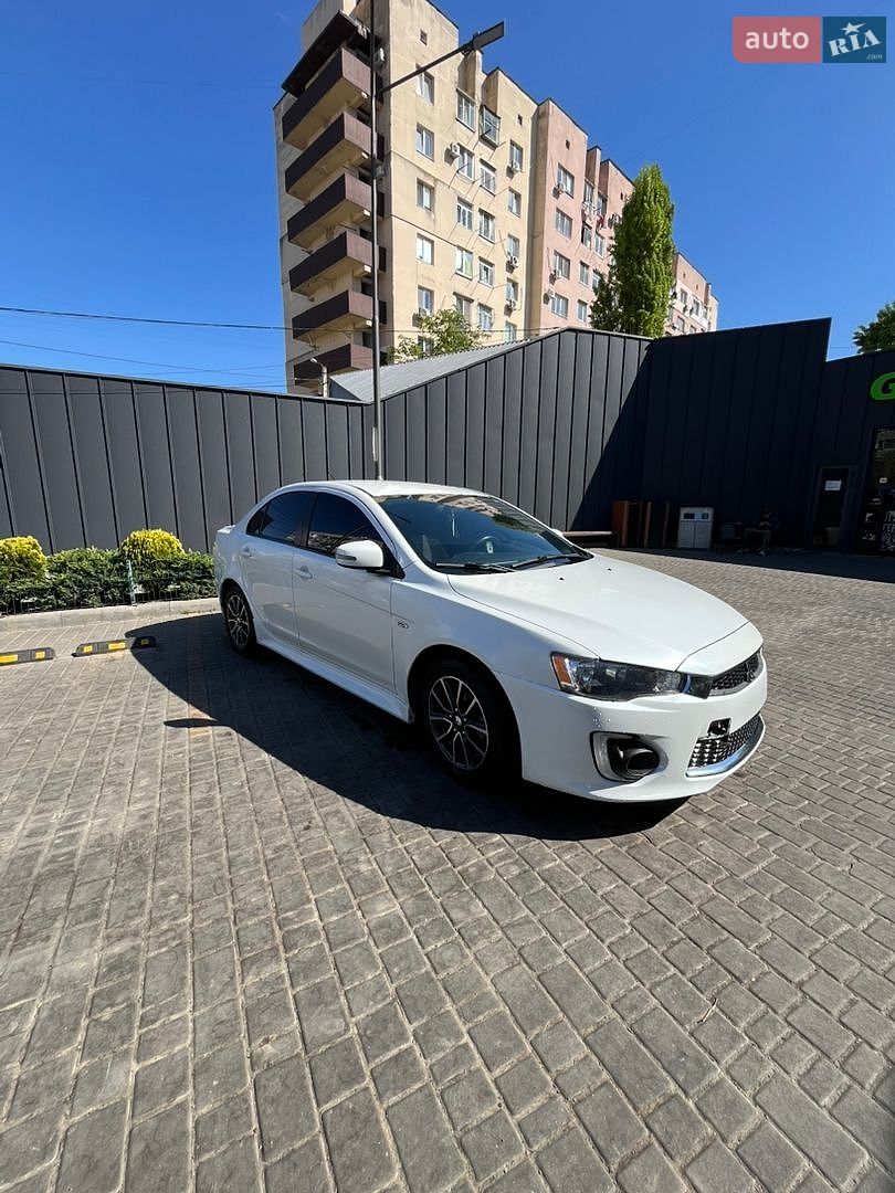 Mitsubishi Lancer 2016 VIN JA32U2FU4HU006745 фото оголошення 2 з 12