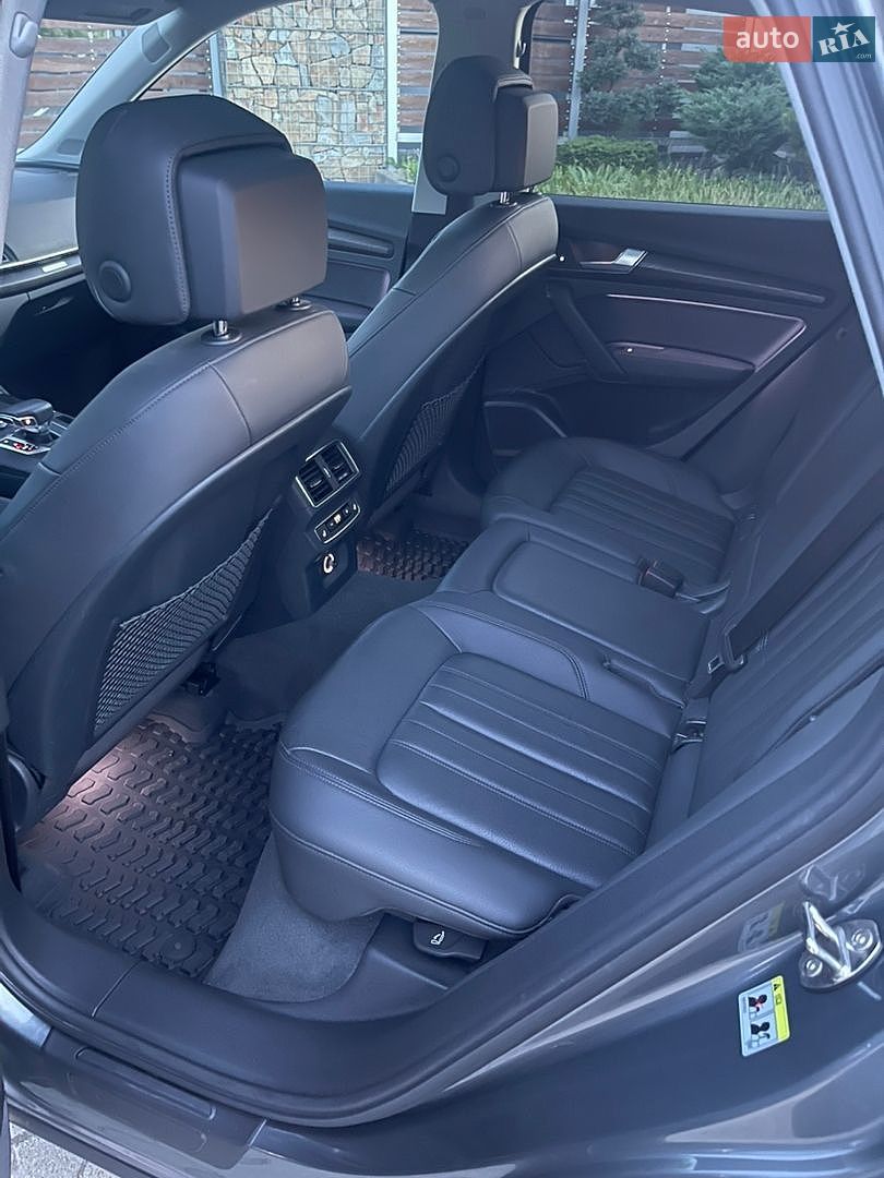Audi Q5 2018 VIN WA1BNAFYXJ2205547 фото оголошення 22 з 74