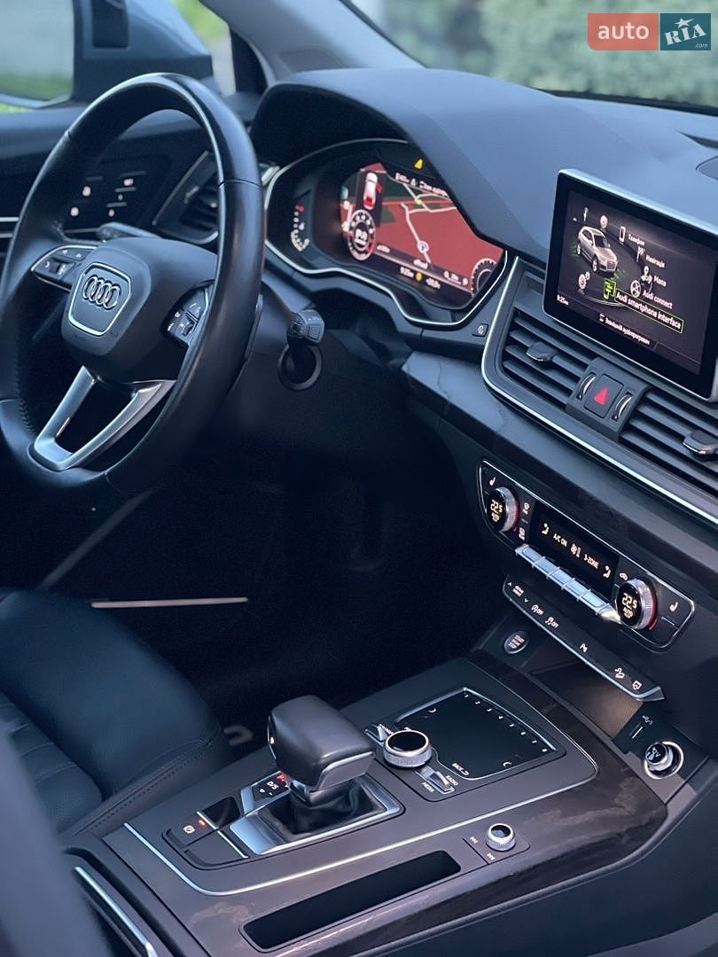 Audi Q5 2018 VIN WA1BNAFYXJ2205547 фото оголошення 12 з 74