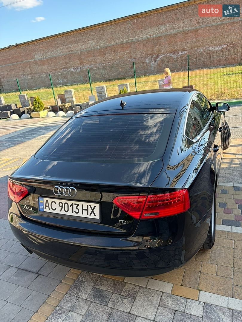 Audi A5 2014 VIN WAUZZZ8T5FA002620 фото оголошення 11 з 35