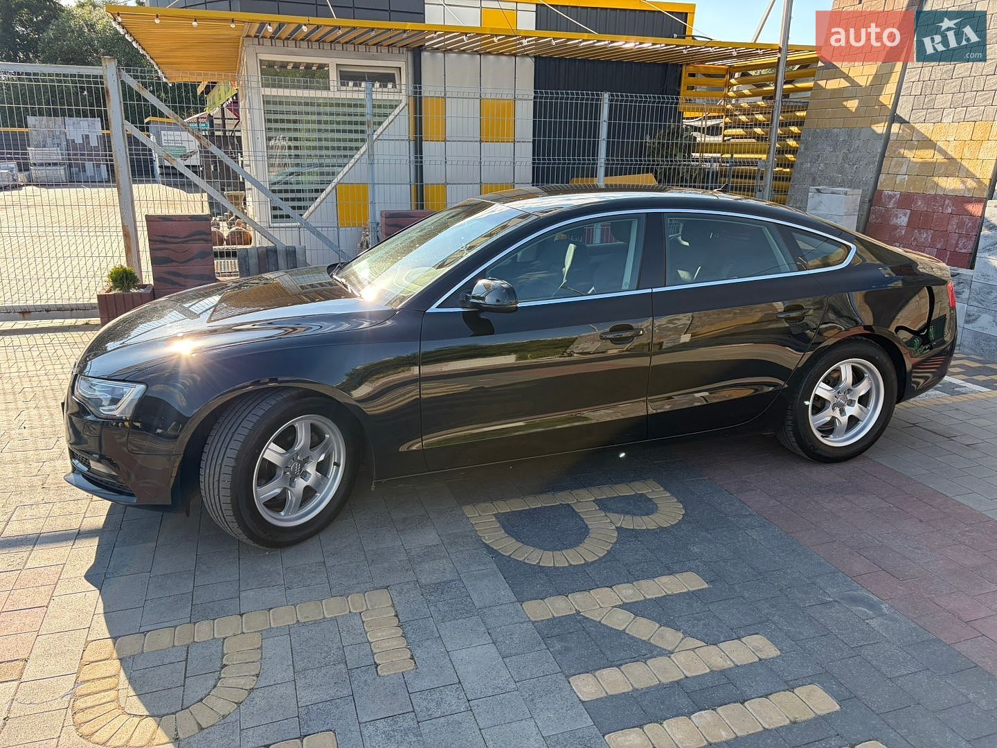 Audi A5 2014 VIN WAUZZZ8T5FA002620 фото оголошення 9 з 35