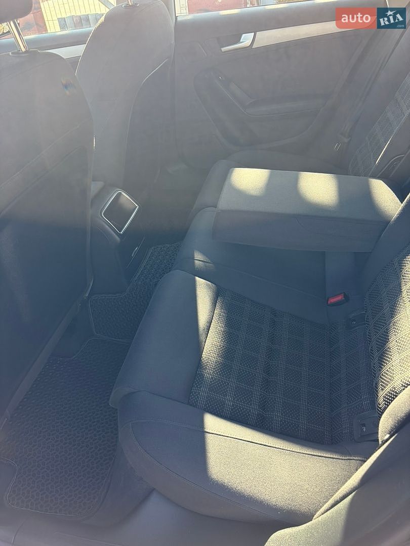 Audi A5 2014 VIN WAUZZZ8T5FA002620 фото оголошення 18 з 35