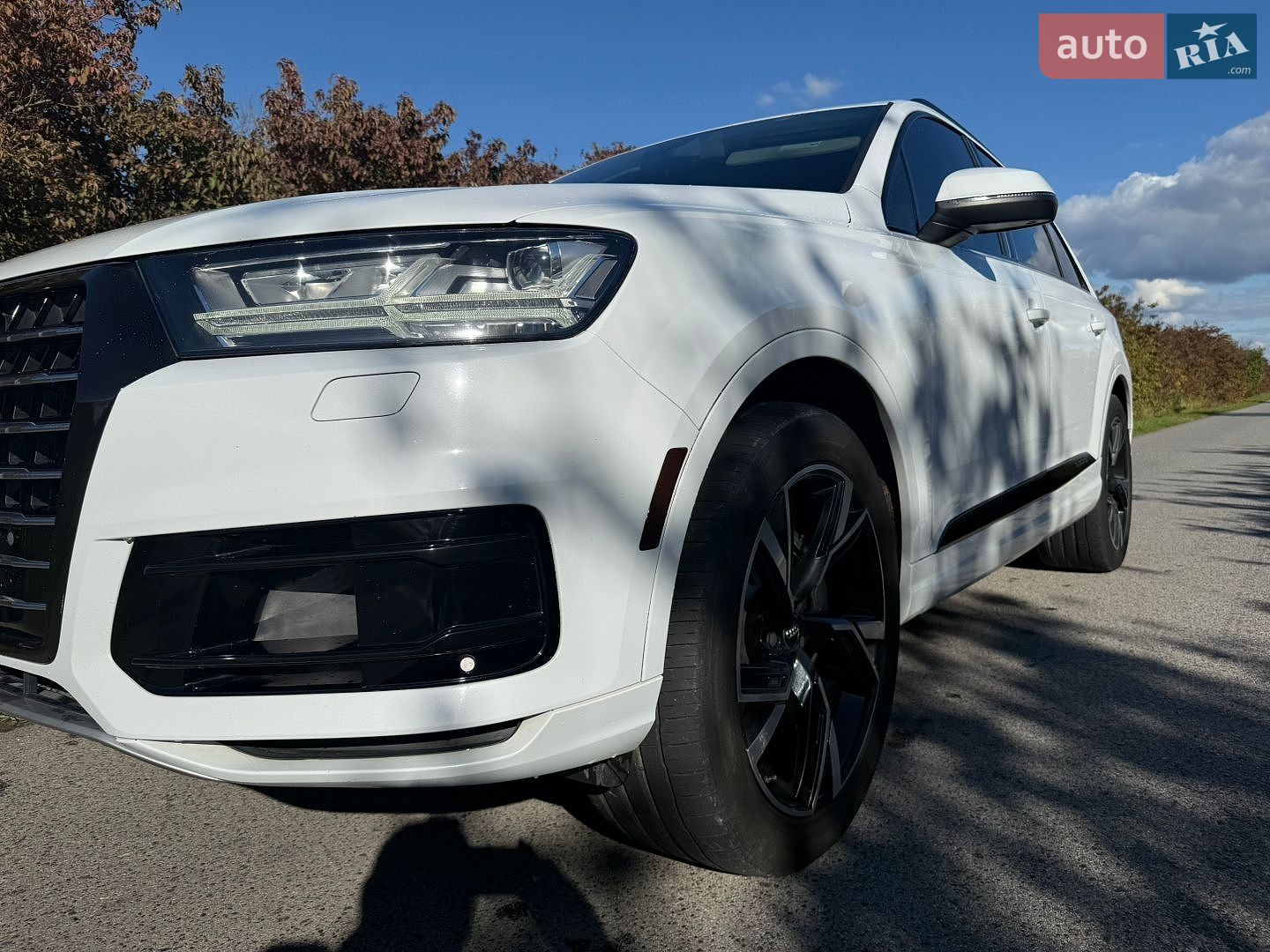 Audi Q7 2016 VIN WA1LAAF71HD020907 фото оголошення 14 з 22