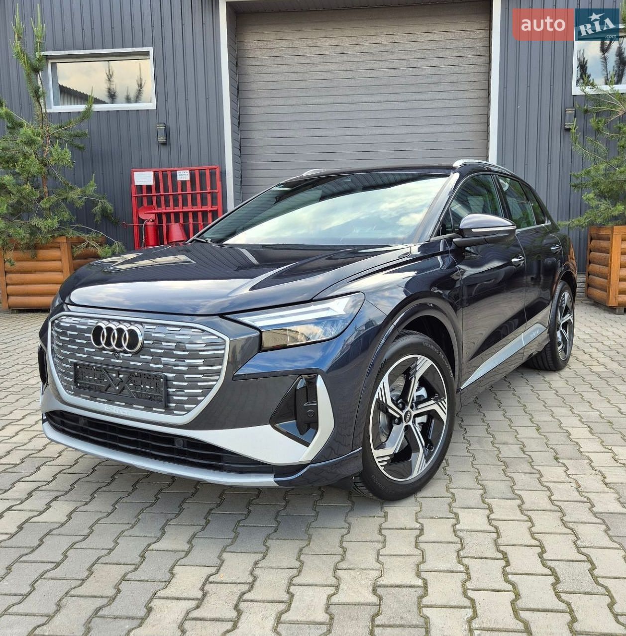 Audi Q4 e-tron 2025 VIN LFVVB9G32S5230674 фото оголошення 5 з 69