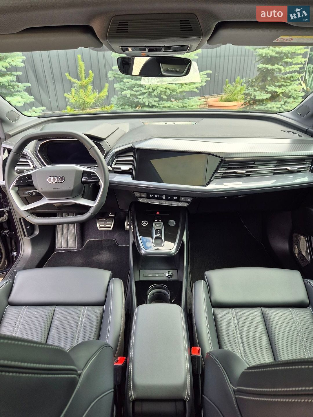 Audi Q4 e-tron 2025 VIN LFVVB9G32S5230674 фото оголошення 33 з 69
