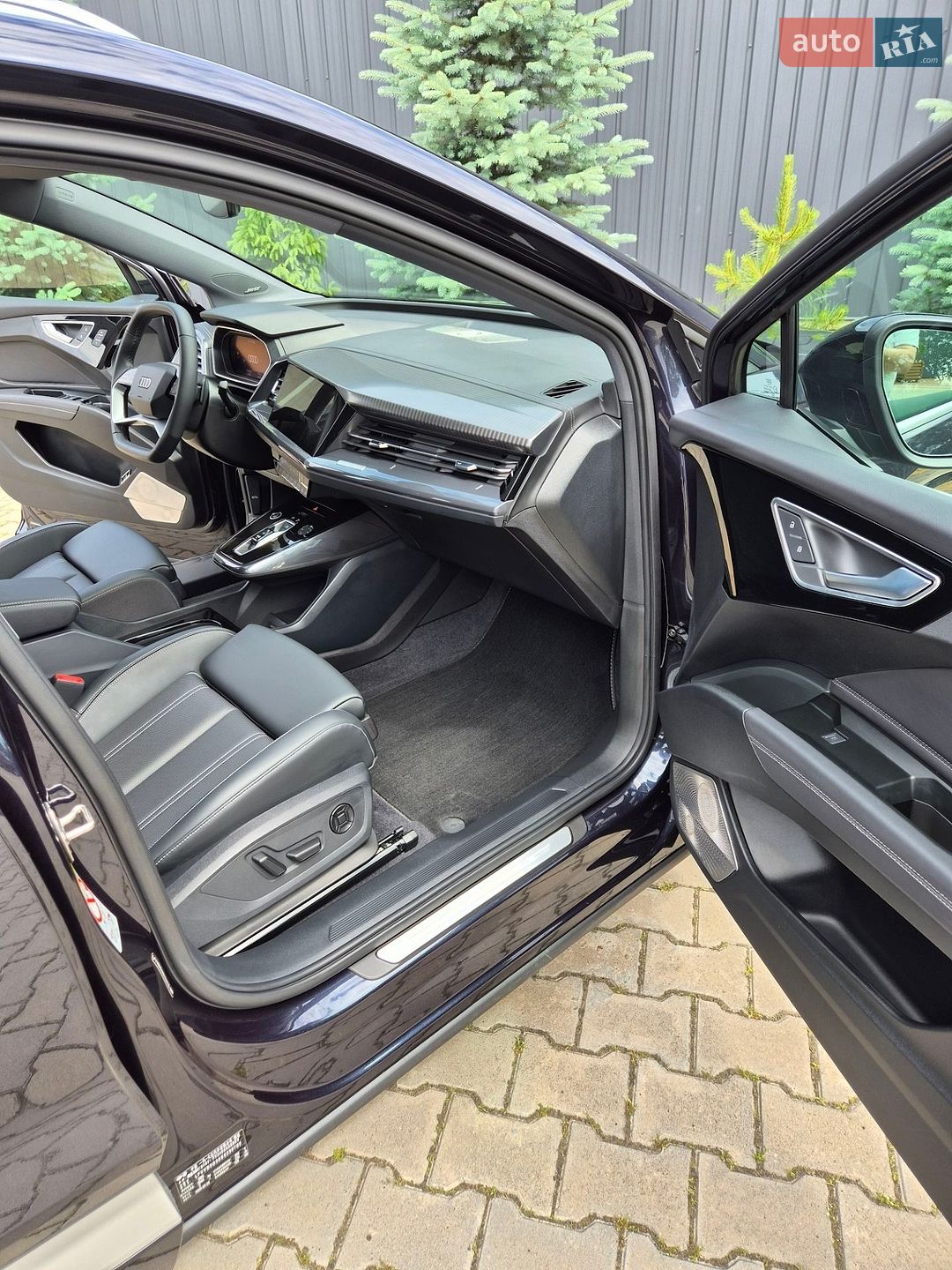 Audi Q4 e-tron 2025 VIN LFVVB9G32S5230674 фото оголошення 45 з 69
