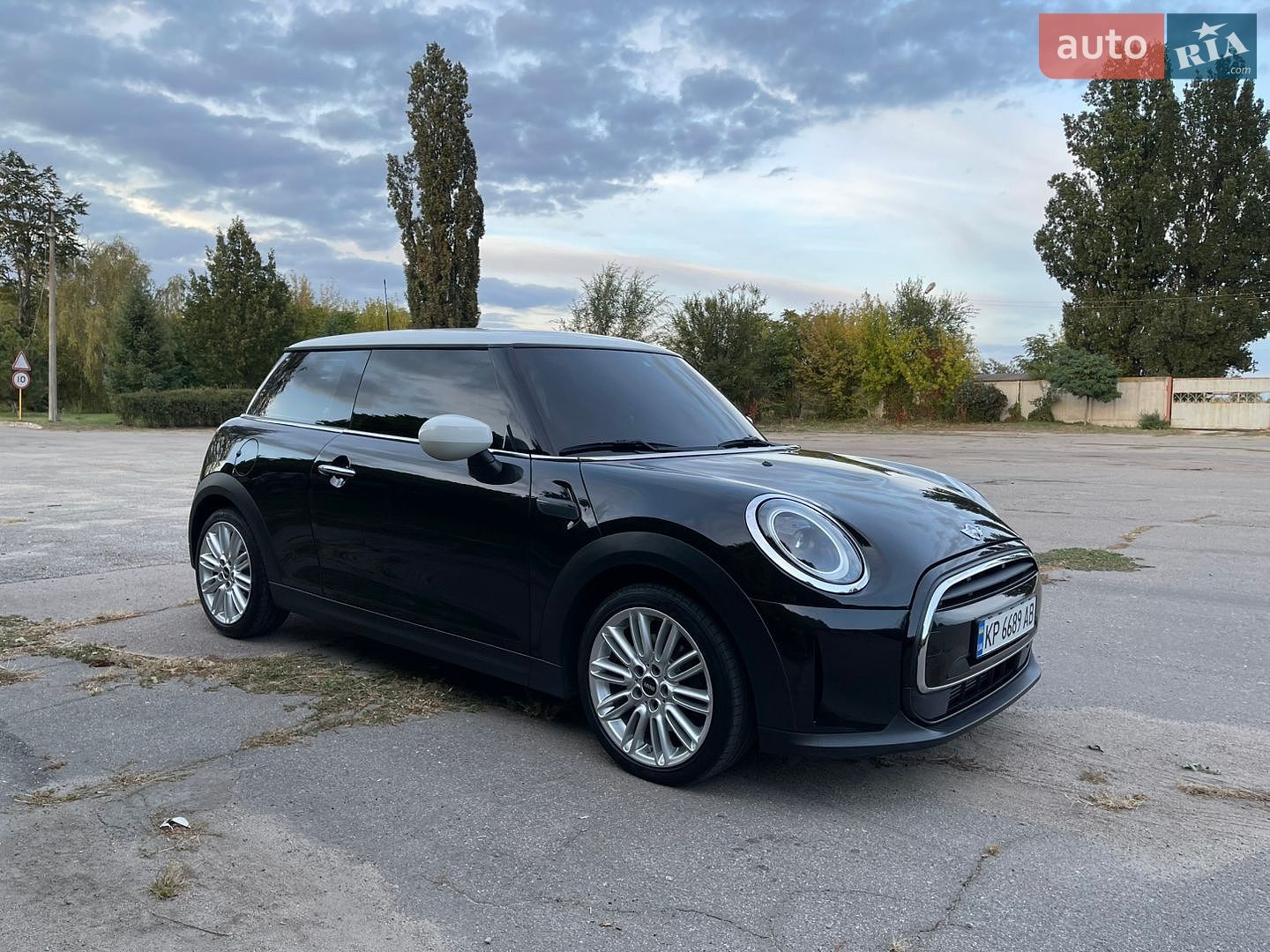 MINI Cooper 2022 VIN WMW41DH0XP2T18391 фото оголошення 2 з 59