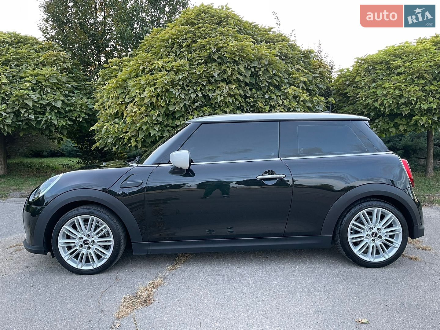 MINI Cooper 2022 VIN WMW41DH0XP2T18391 фото оголошення 5 з 59