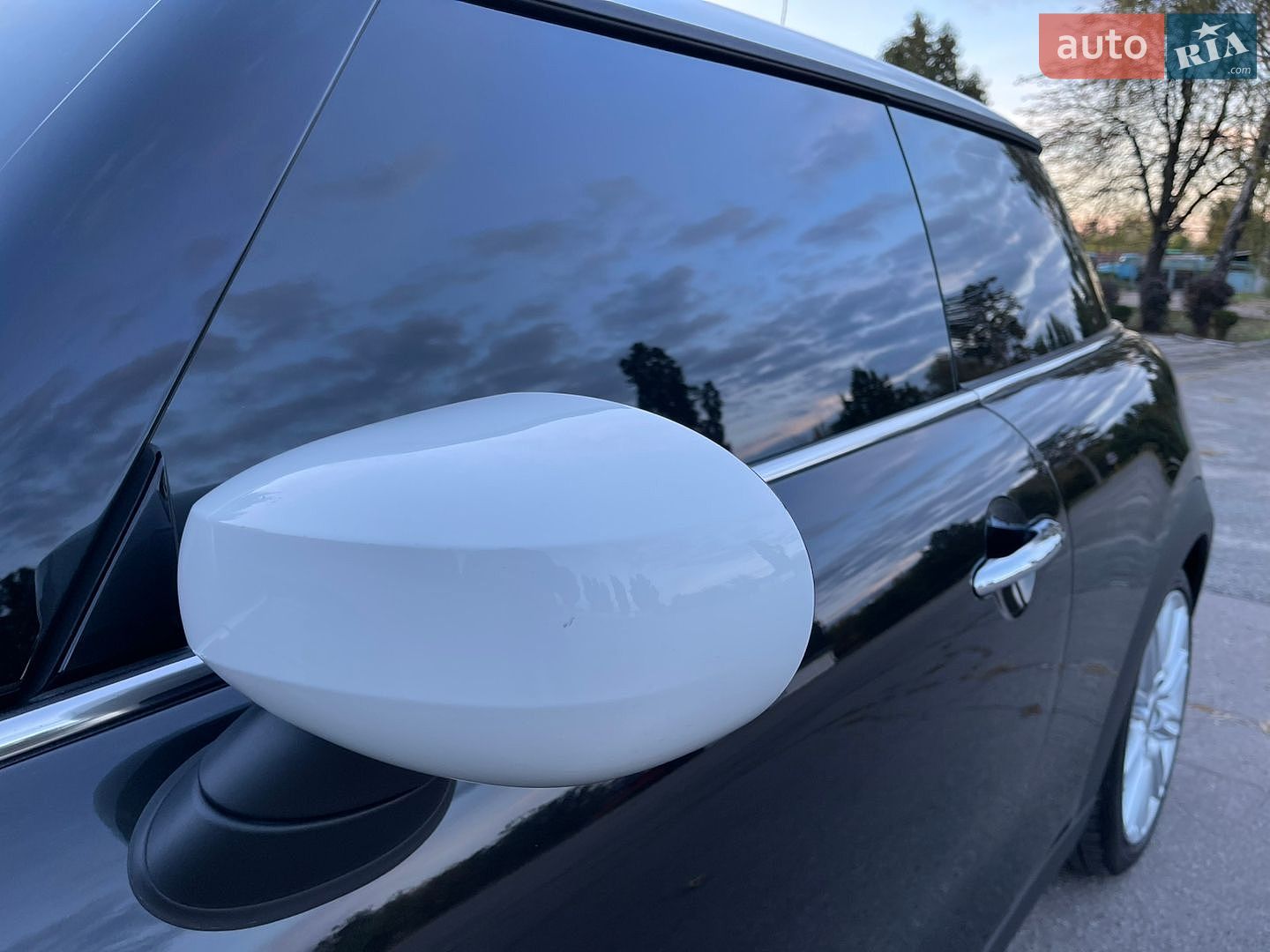 MINI Cooper 2022 VIN WMW41DH0XP2T18391 фото оголошення 17 з 59