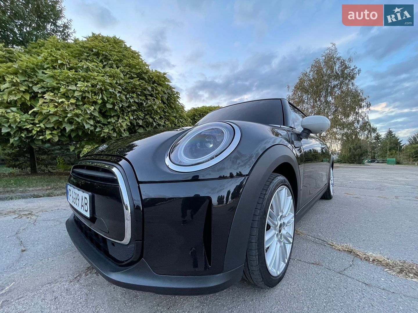 MINI Cooper 2022 VIN WMW41DH0XP2T18391 фото оголошення 18 з 59