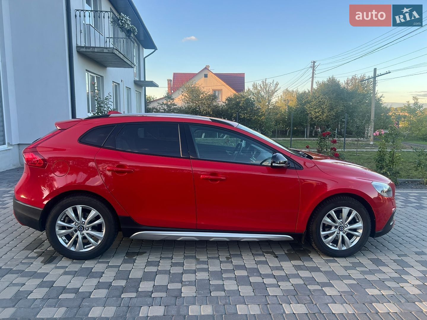 Volvo V40 Cross Country 2013 VIN YV1MZ8451D2002645 фото оголошення 6 з 50
