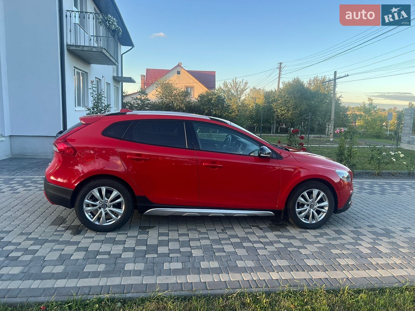 Volvo V40 Cross Country 2013 VIN YV1MZ8451D2002645 фото оголошення 9 з 50