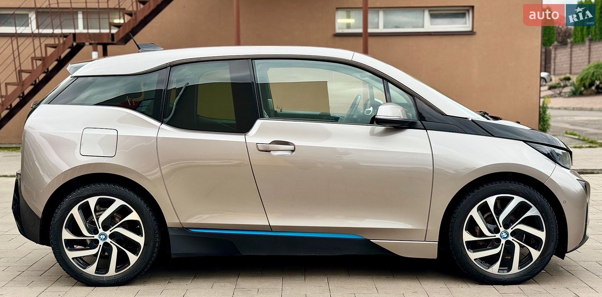 BMW I3 2014 VIN WBY1Z21080VZ61371 фото оголошення 3 з 33