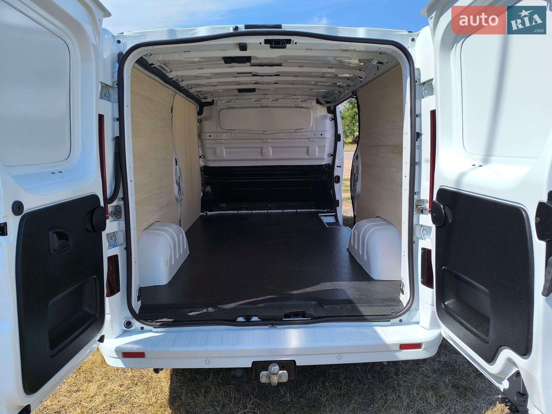 Renault Master 2023 VIN VF1FL000271488078 фото оголошення 18 з 26