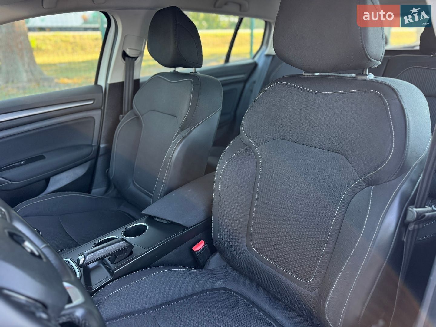 Renault Megane 2021 VIN VF1RFB00566864810 фото оголошення 14 з 41