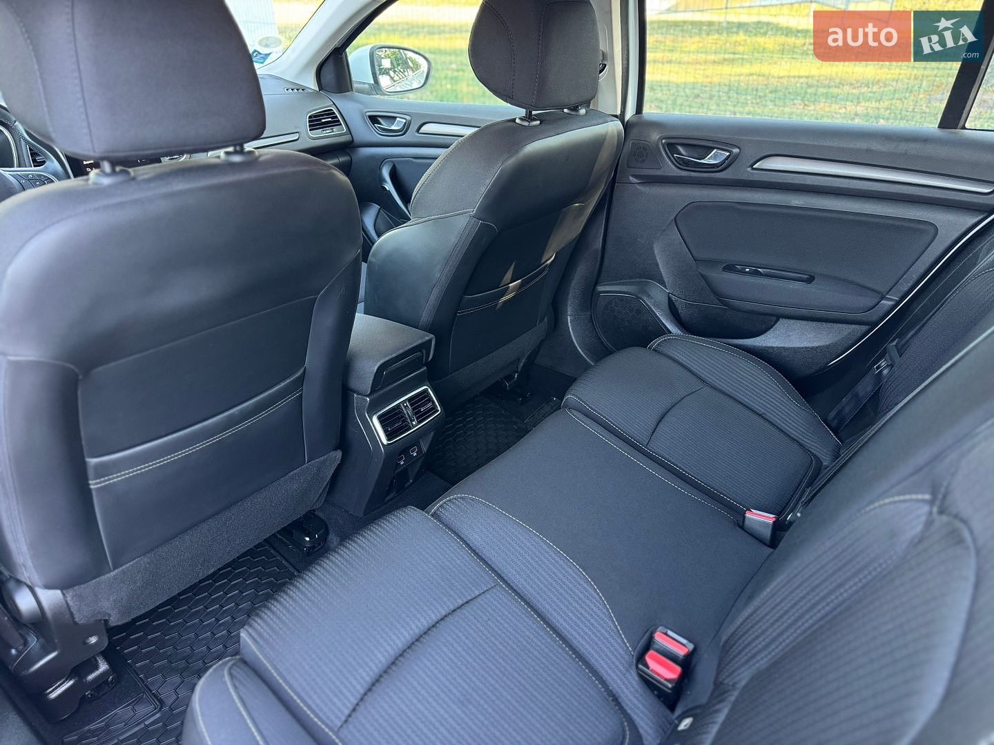 Renault Megane 2021 VIN VF1RFB00566864810 фото оголошення 29 з 41