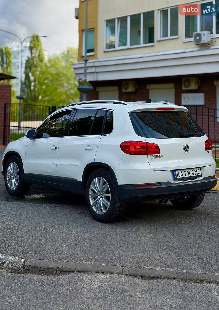 Volkswagen Tiguan 2015 VIN WVGAV7AX9GW507329 фото оголошення 4 з 7