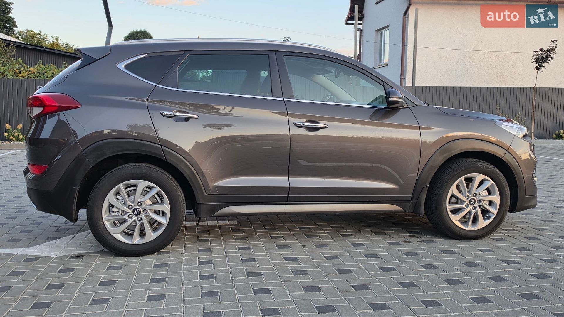 Hyundai Tucson 2016 VIN TMAJ381ADGJ015643 фото оголошення 8 з 24