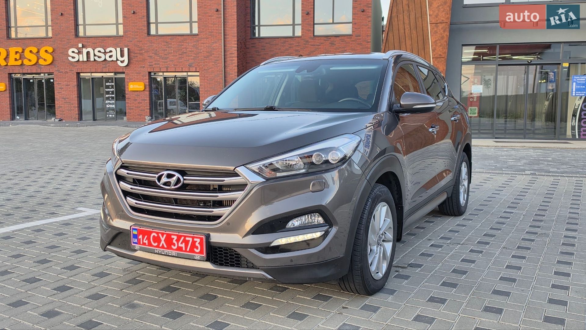 Hyundai Tucson 2016 VIN TMAJ381ADGJ015643 фото оголошення 3 з 24