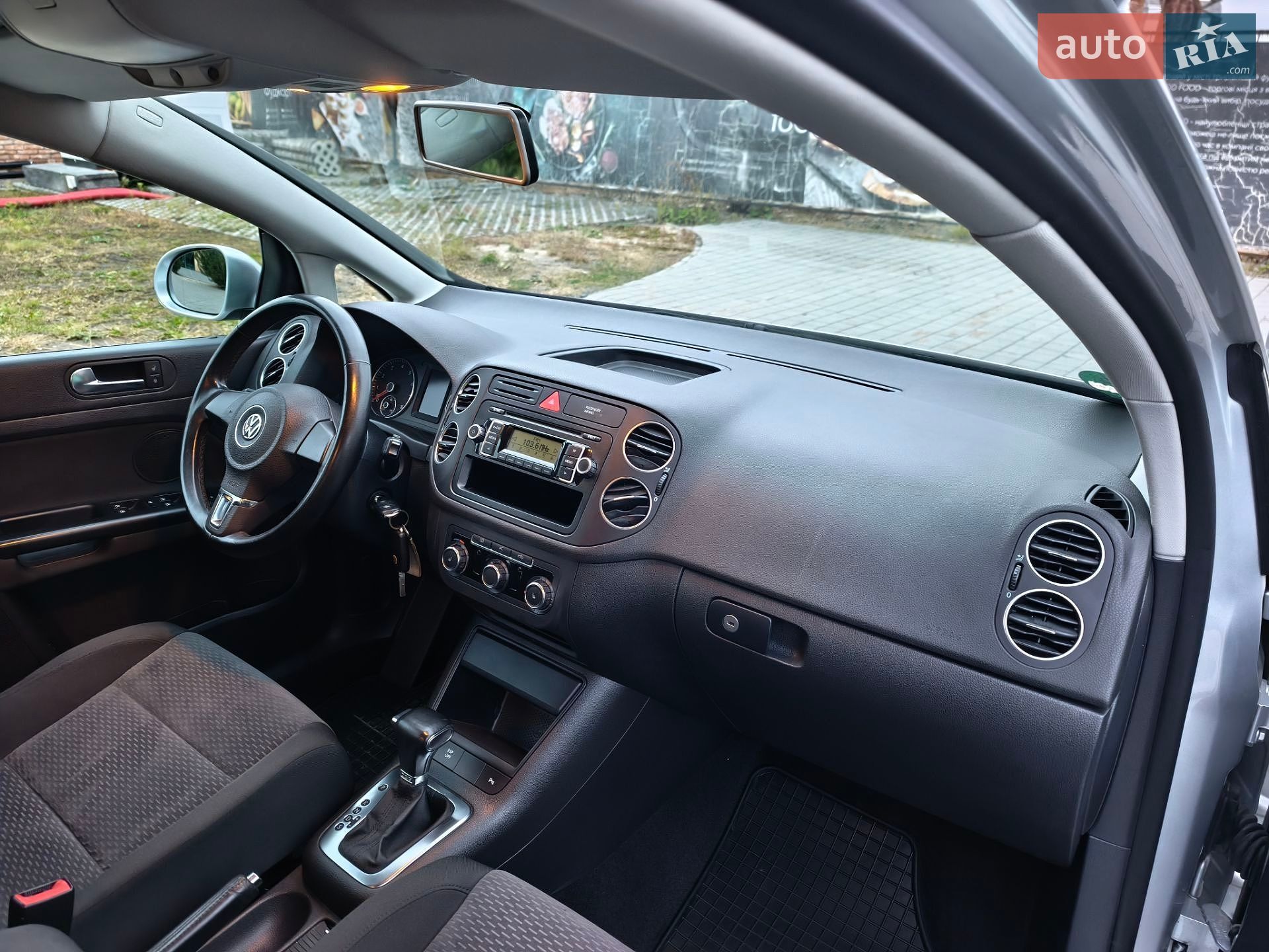 Volkswagen Golf Plus 2010 VIN WVWZZZ1KZAW515171 фото оголошення 16 з 106