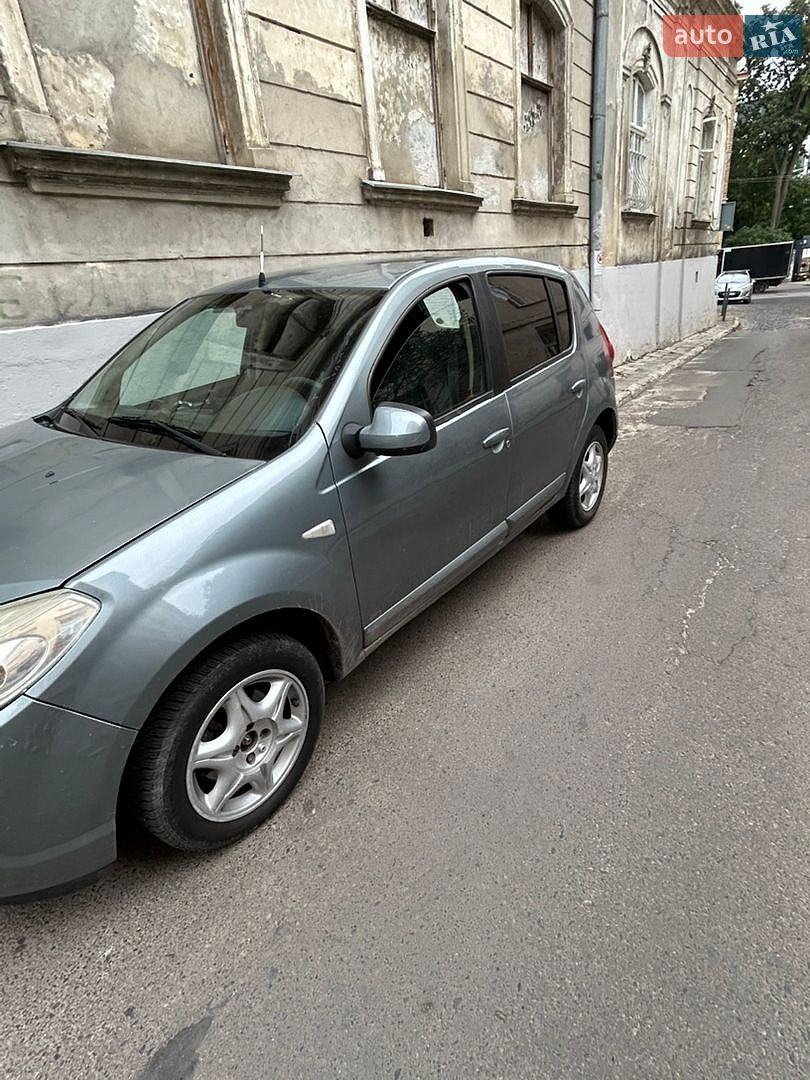 Dacia Sandero 2008 VIN UU1BSDAFF40533656 фото оголошення 4 з 11